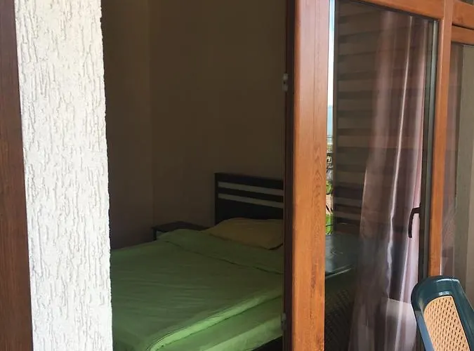 Apartmanhotel Rich-3 Sp 3*