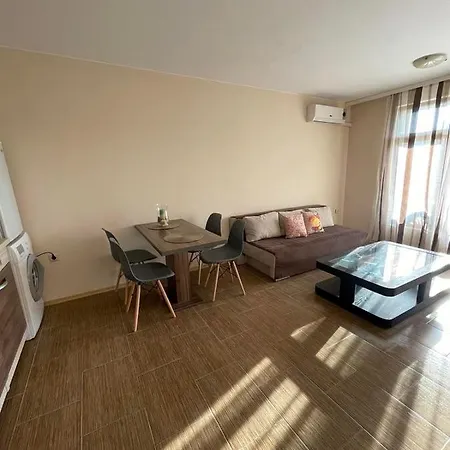 Rich-3 Sp Lägenhetshotell